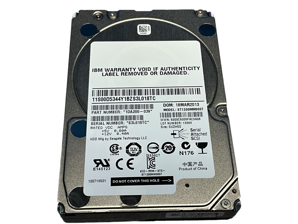 Жёсткий диск 00D5344 IBM 1.2TB 6G 10K SFF SAS HDD ST1200MM0007 FOR X SERIES No Tray — фото 1