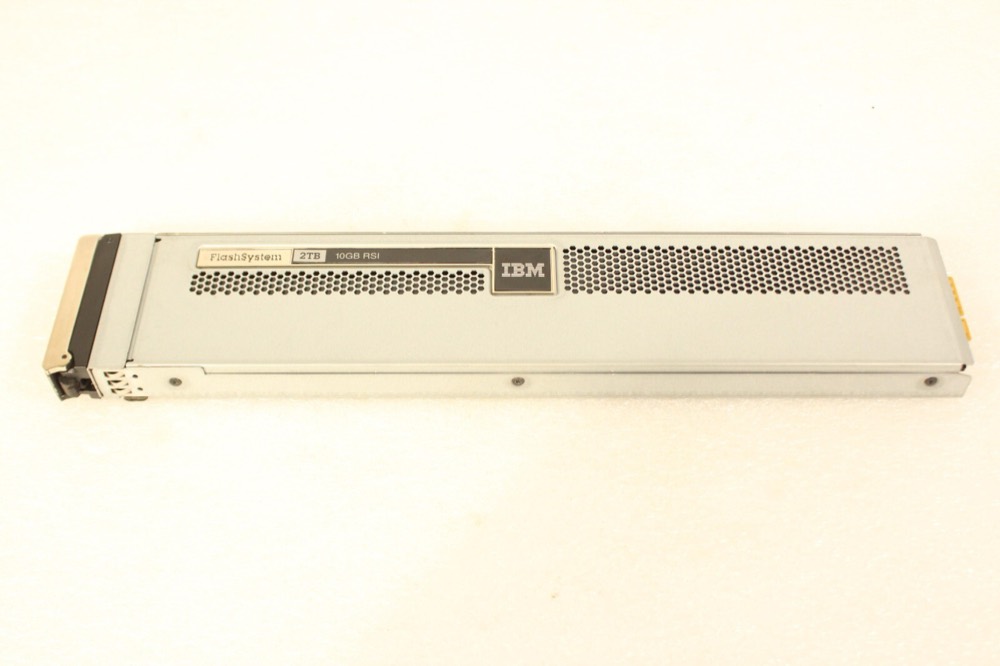 Модуль IBM FlashSystem 840 (9840-AE1) 2TB (AF10) Flash Module 00DH514 / 00DH304 — фото 1