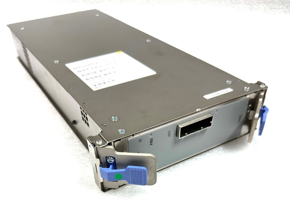 Комплектующее 00LR557 00LR556 C03C IBM zSeries Gen3 PCIe Interconnect — фото 1