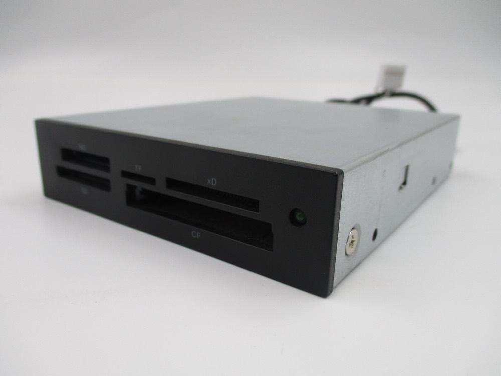 Считыватель Genuine Lenovo Thinkstation D30 Media Card Reader P/N: 03T8314 Tested Woring — фото 1
