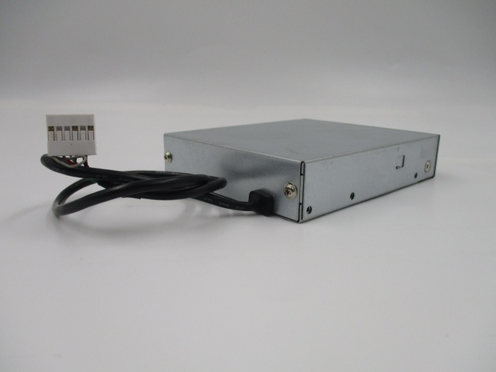 Считыватель Genuine Lenovo Thinkstation D30 Media Card Reader P/N: 03T8314 Tested Woring — фото 2