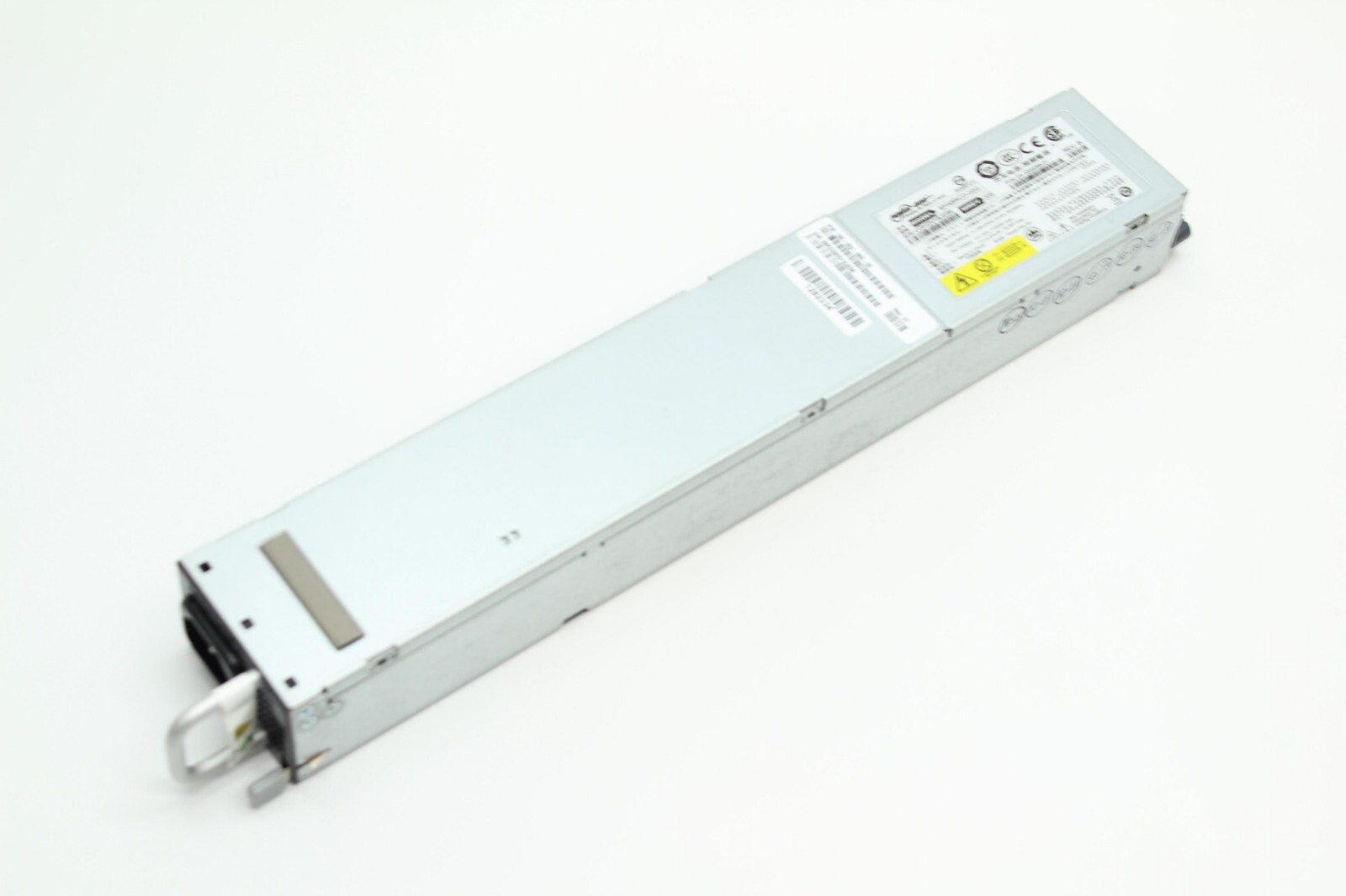 Блок питания 100-652-869-00 EMC SPABRCD-02G 23-1000059-00 Brocade 1100W Power Supply — фото 1