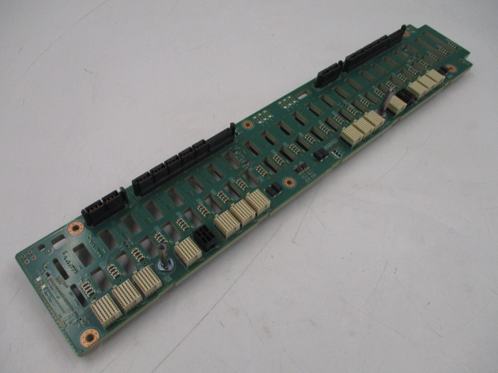 Бэкплейн NetApp 110-00541+A0 24-Bay 2.5 SAS Backplane P/N: 111-02699+A0 Tested Working — фото 1