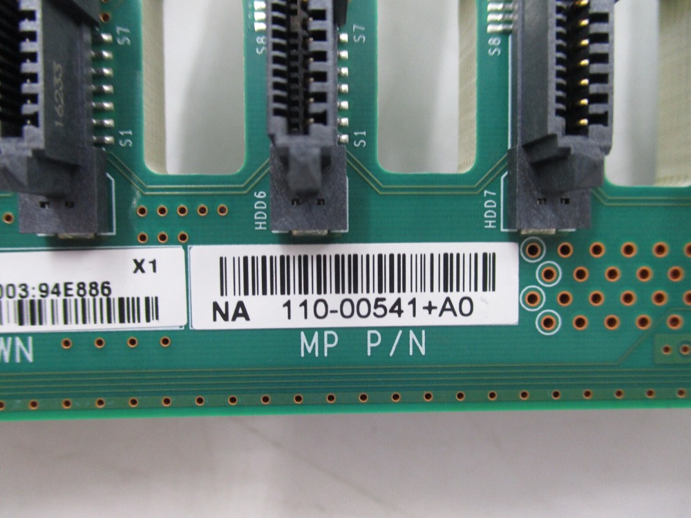 Бэкплейн NetApp 110-00541+A0 24-Bay 2.5 SAS Backplane P/N: 111-02699+A0 Tested Working — фото 3