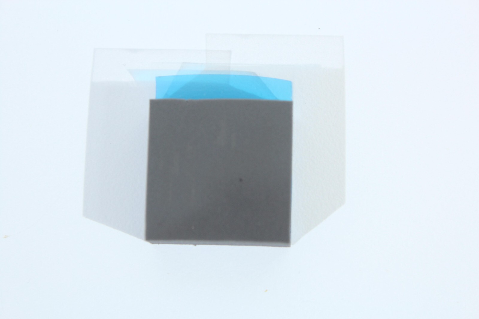 SSD-накопитель SSD Thermal Conductive Silicone Pad 20mm*20mm*7mm (3 Piece lot) 1342N new — фото 1