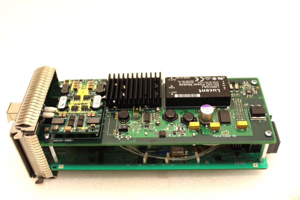 Компонент 150-1116-04 XPD10GLW Movaz Networks LAN/WAN RAYEXPRESS XPDR OC-192 10GE — фото 1