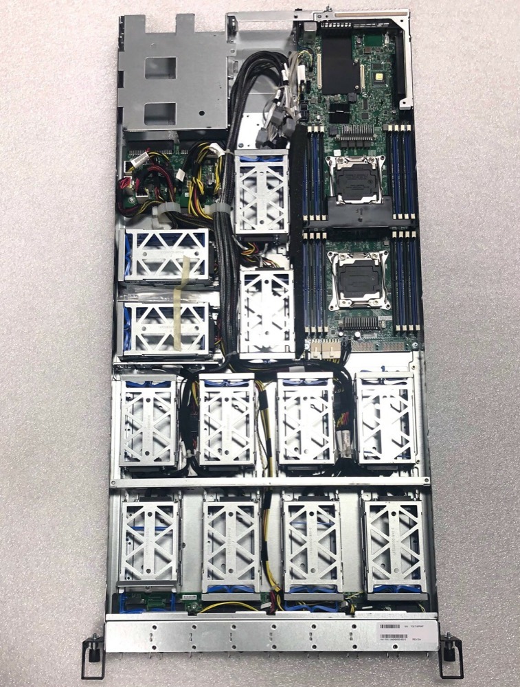 Компонент 1A424EK00-600-G 855089-B21 HPE CLOUDLINE CL3100 G3 24 SFF CTO Svr NEW BAREBONES — фото 1