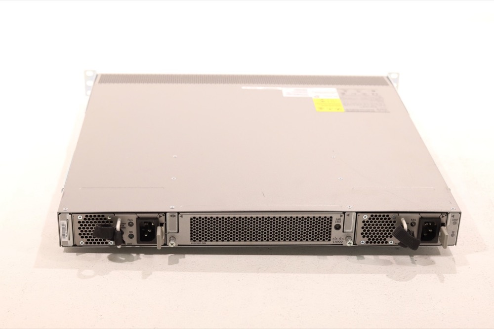 Коммутатор Cisco Nexus 2232PP 32-Port 10GbE Fabric Extender W/Ears P/N:N2K-C2232PP-10GE V03 — фото 3
