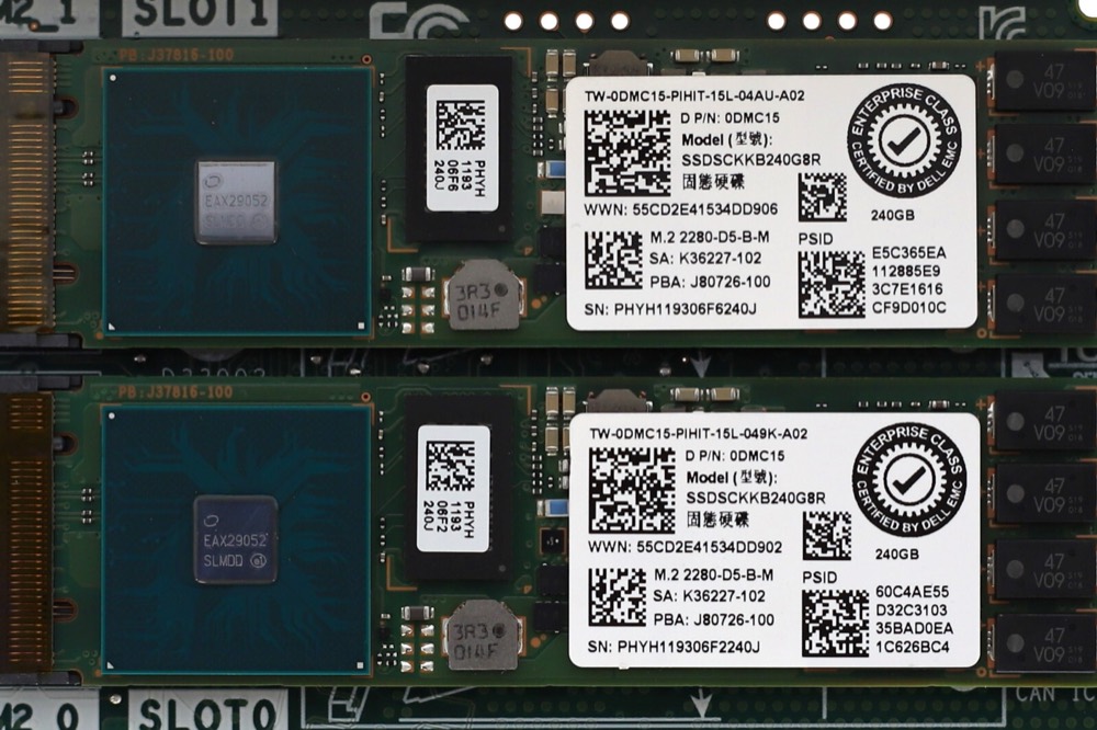 SSD-накопитель Dell M.2 Boss PCIe SSD Adapter Card W/2x 240GB SSD Dell P/N:0DMC15 061F54 Tested — фото 3
