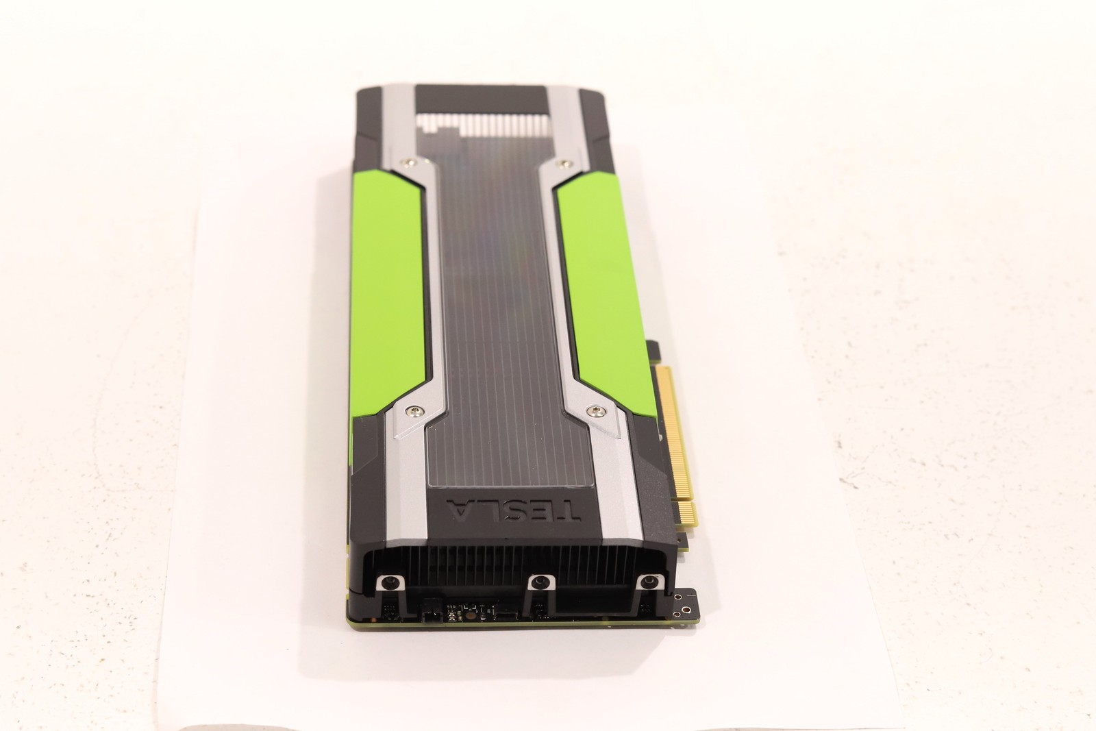 Графический ускоритель New ListingNvidia Tesla K80 24GB GDDR5 PCIe Graphics Card W/Bracket Dell P/N: 0HHCJ6 Tested — фото 3