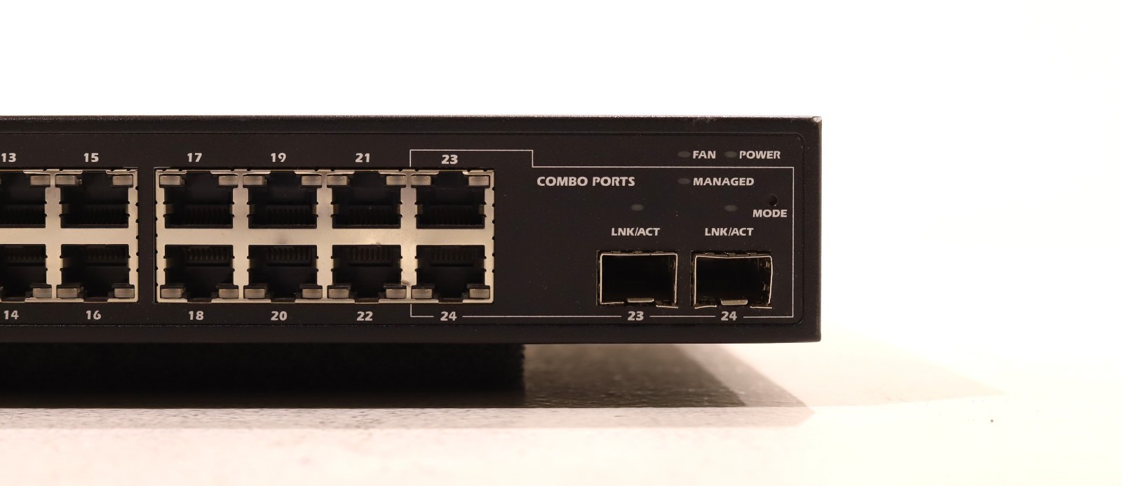 Коммутатор Dell PowerConnect 2824 24-Port Gigabit Ethernet Network Switch Tested Working — фото 3