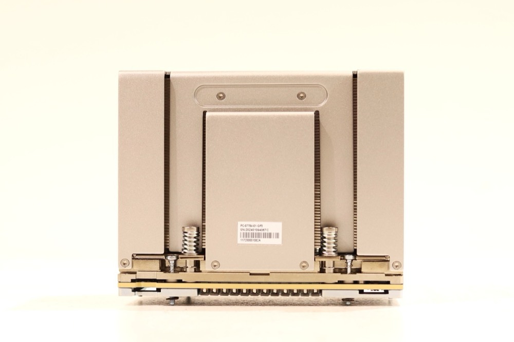 Графический ускоритель Intel 2nd-generation Gaudi 96GB HBM2e AI Accelerator GPU P/N: PC-07784-01-GP3 — фото 3
