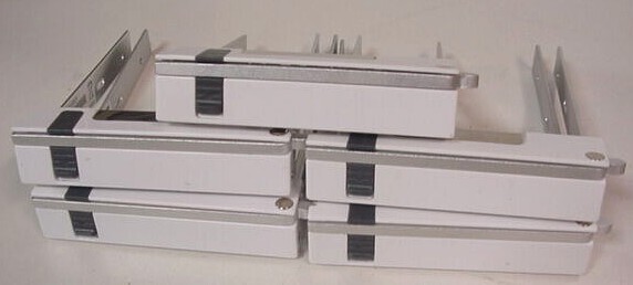 Салазки ICY DOCK для HDD 3,5" с винтами MB559TRAY, 5 шт. (MB559, MB561) — фото 1