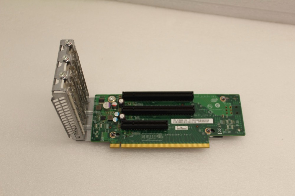 Райзер Intel 2U 3-Slot PCI-E Riser Board in Bracket PBA G15038-350 DA0S6GTB4C0 Rev : C — фото 1