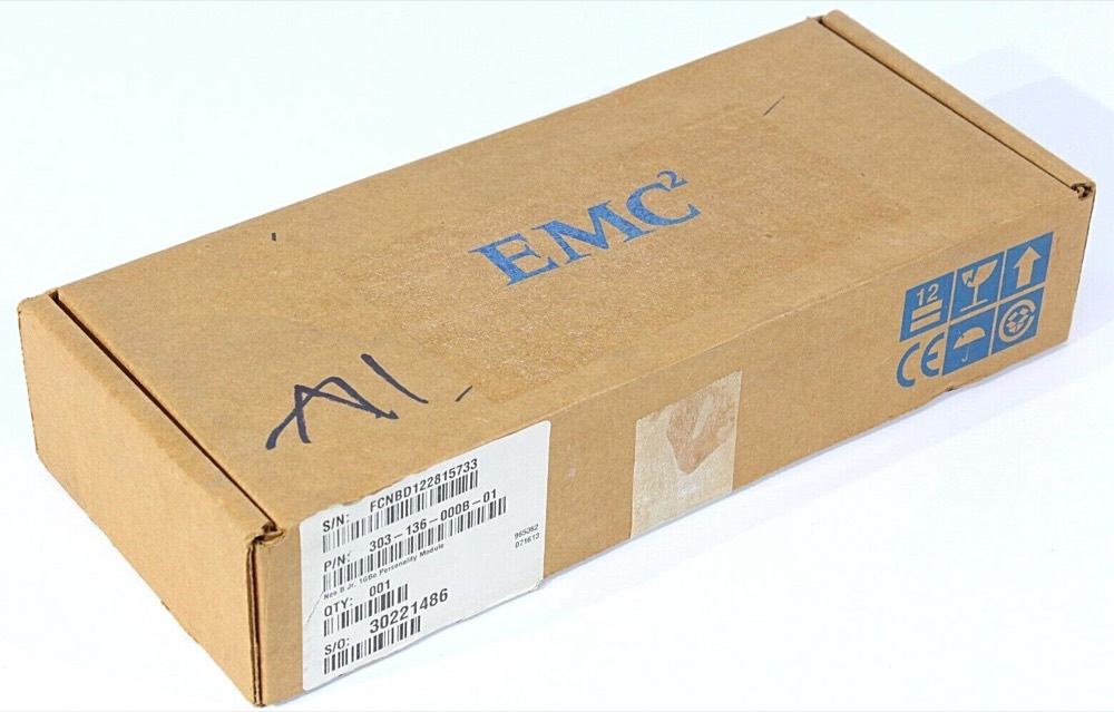 Модуль 303-136-000B-01 EMC VNXE 4-Port RJ-45 1GBE Gb ETHERNET ISCSI I/O Module USA — фото 1