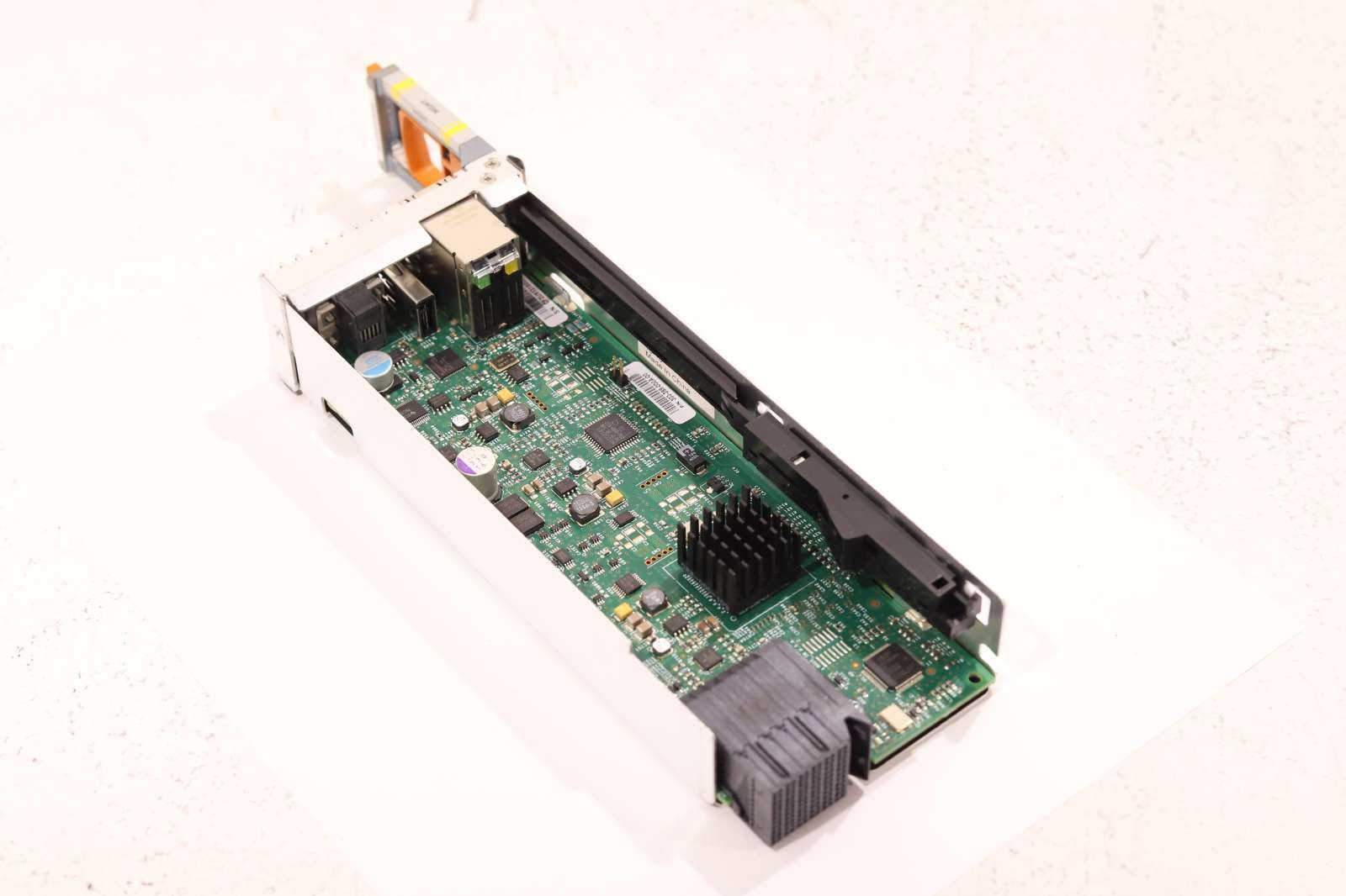 Модуль EMC VMAX 3 Dual-Port SAN Management Module P/N: 303.288.000A.00 Tested Working — фото 2