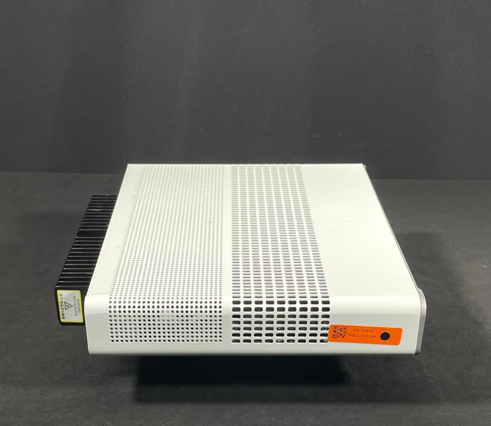 Коммутатор Cisco 3560CX — фото 3