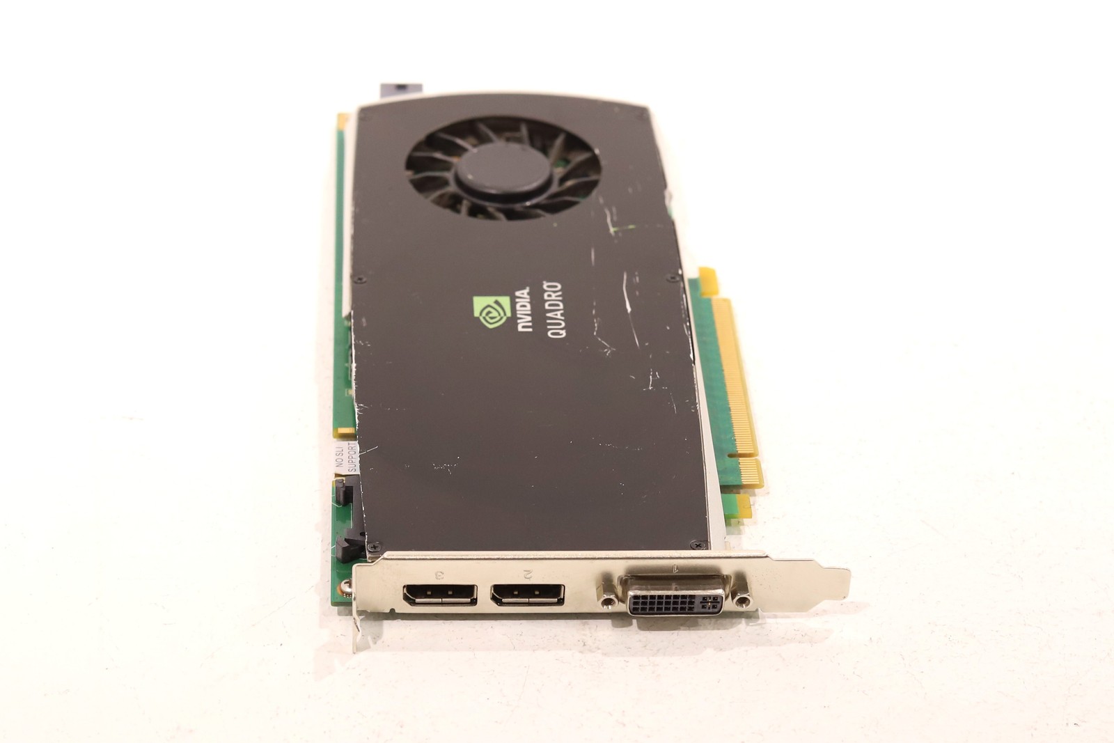 Графический ускоритель PNY NVIDIA Quadro FX 3800 VCQFX3800-PCIE-T 1GB GDDR3 PCIE Video Graphics Card — фото 2