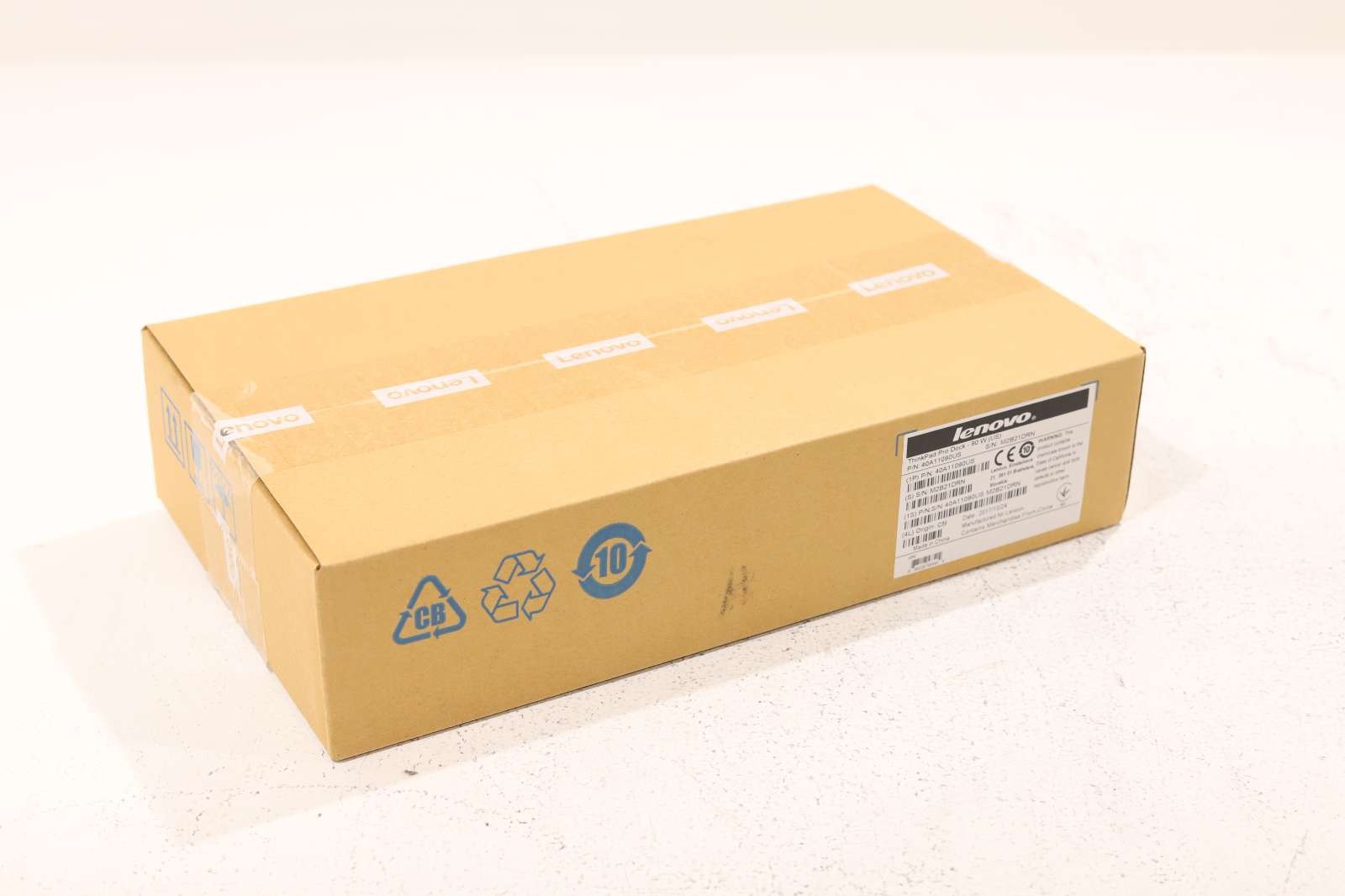 Компонент Lenovo ThinkPad Pro Dock 90W Laptop Docking Station P/N: 40A11090US — фото 1