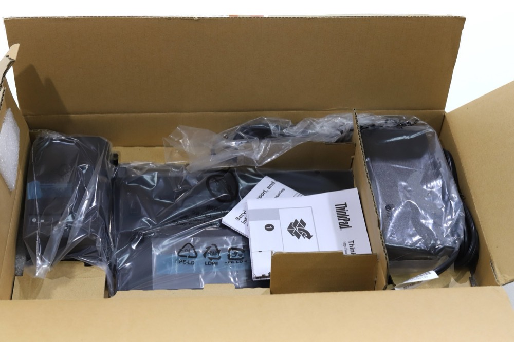 Адаптер Lenovo ThinkPad Pro Docking Station W/Power Adapter P/N: 40AH0135US (Open Box) — фото 2