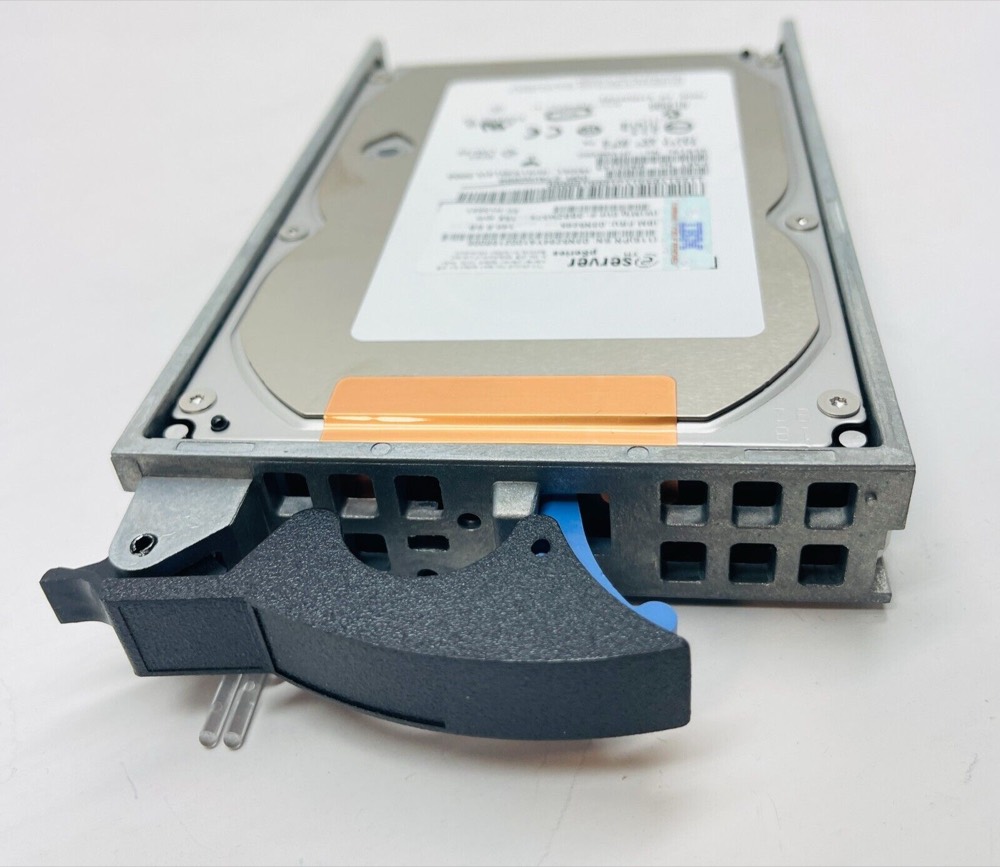 Жёсткий диск 41Y8431 03N5285 0B22149 HUS153014 IBM PSERIES 146.8GB 15K RPM 80P U320 SCSI HDD — фото 1