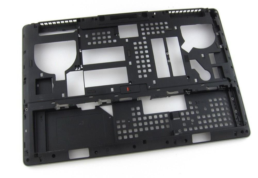 Корпусная деталь 4M07T Dell Precision 7710 7720 Laptop Bottom Base Assembly USB-C Port — фото 1