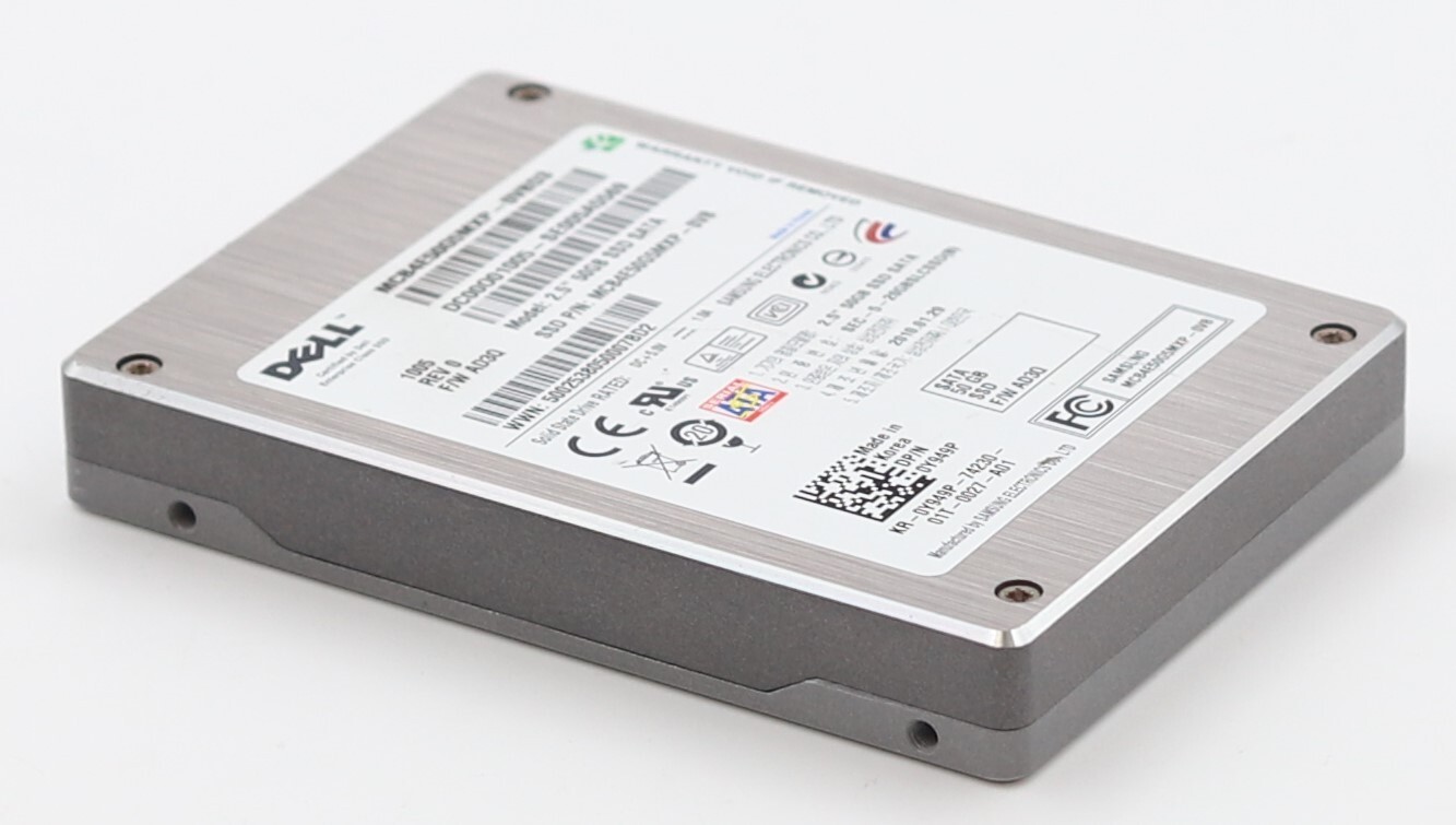 SSD-накопитель Dell 50GB 2.5" 3Gb/s SLC SATA Solid State Drive Dell P/N: 0Y949P Tested Working — фото 1