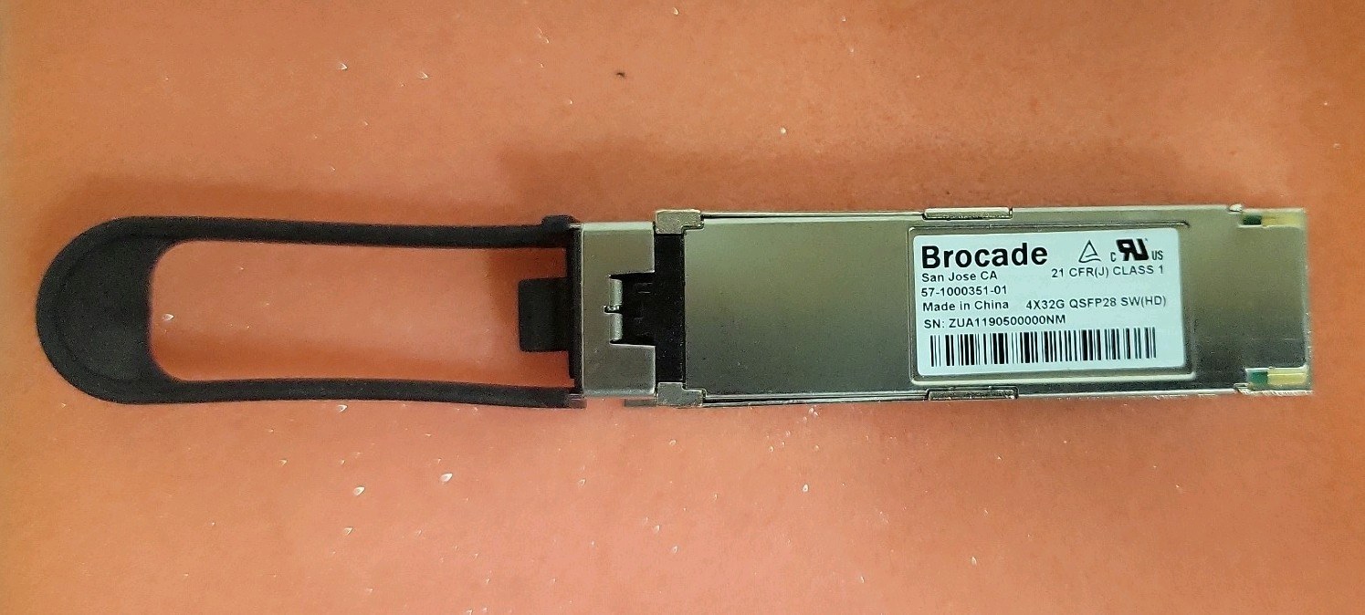 Трансивер Brocade 57-1000351-01 QSFP 32G FC SWL (XBR-000275) — фото 2