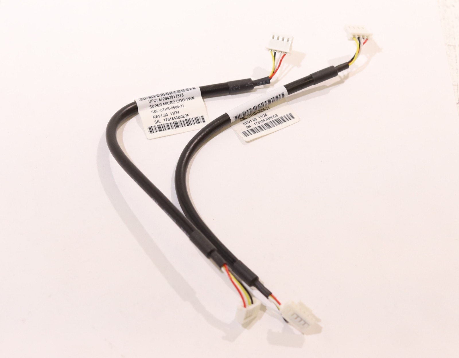 Вентилятор Lot of 2 SuperMicro x 6-pin to 1x 4-pin Fan Cable P/N: CBL-OTHR-0604-21 Tested — фото 1
