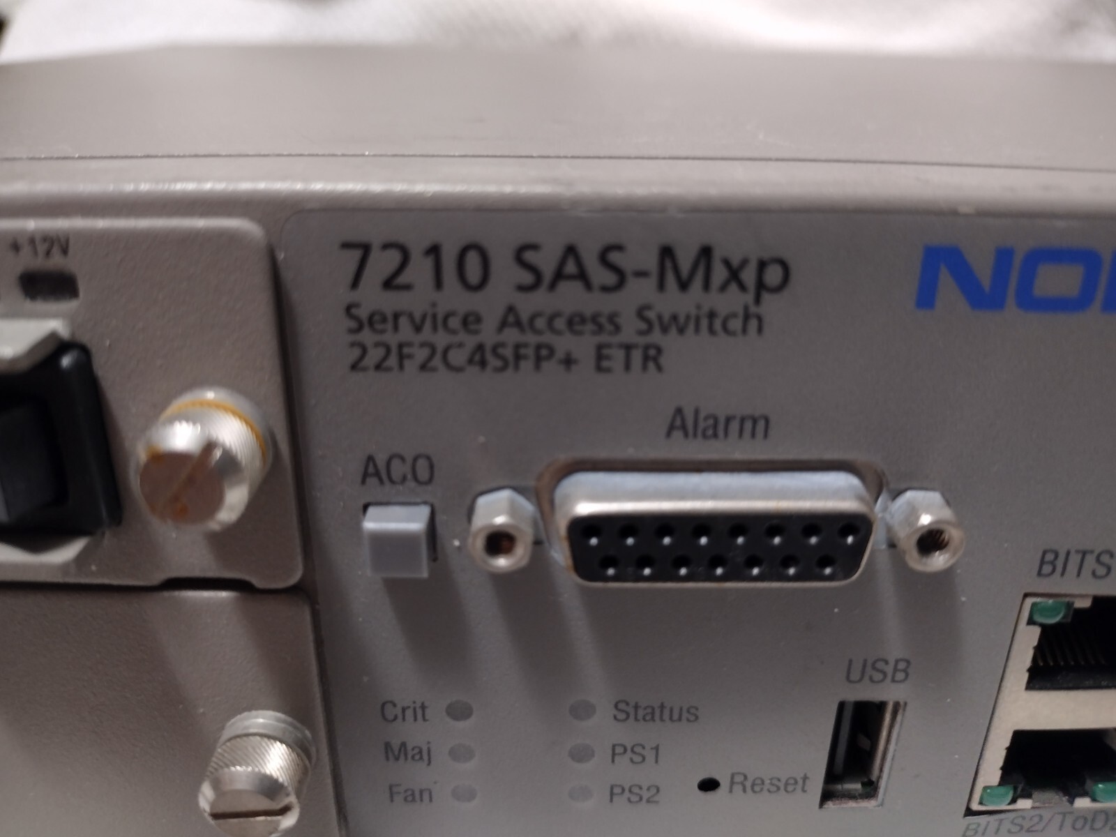 Service Access Switch Nokia 7210 SAS-Mxp — коммутатор доступа операторского класса — фото 2