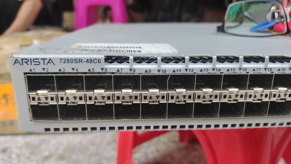 Коммутатор Arista 7280SR-48C6 — фото 1
