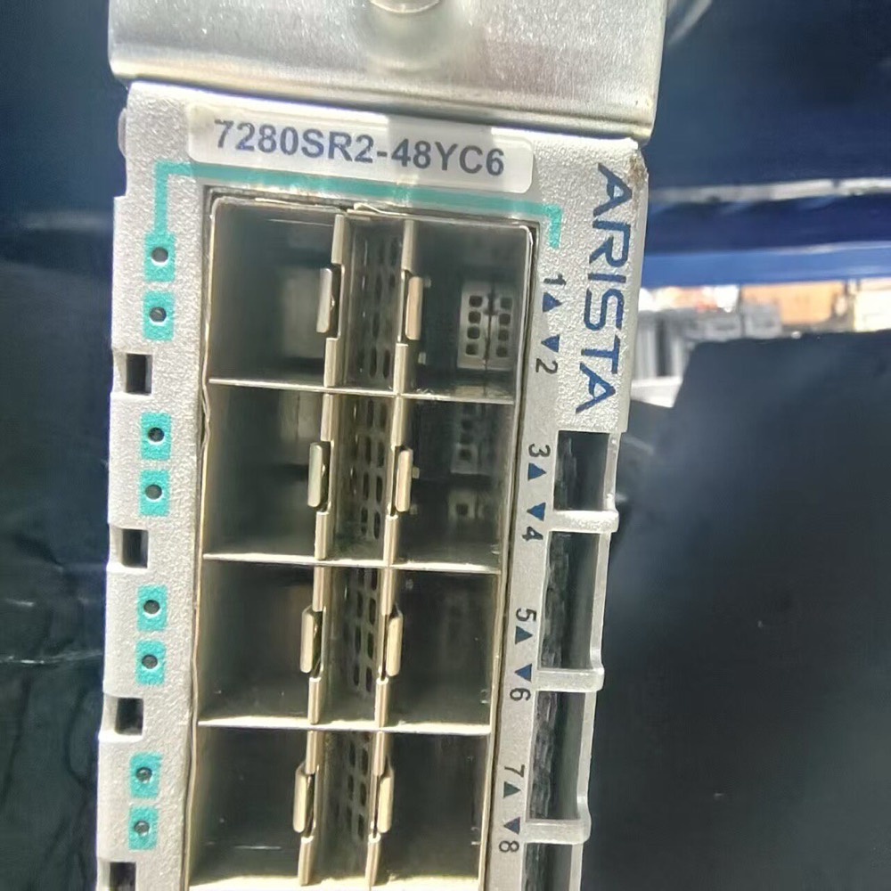 Коммутатор Arista 7280SR2-48YC6-F — фото 1