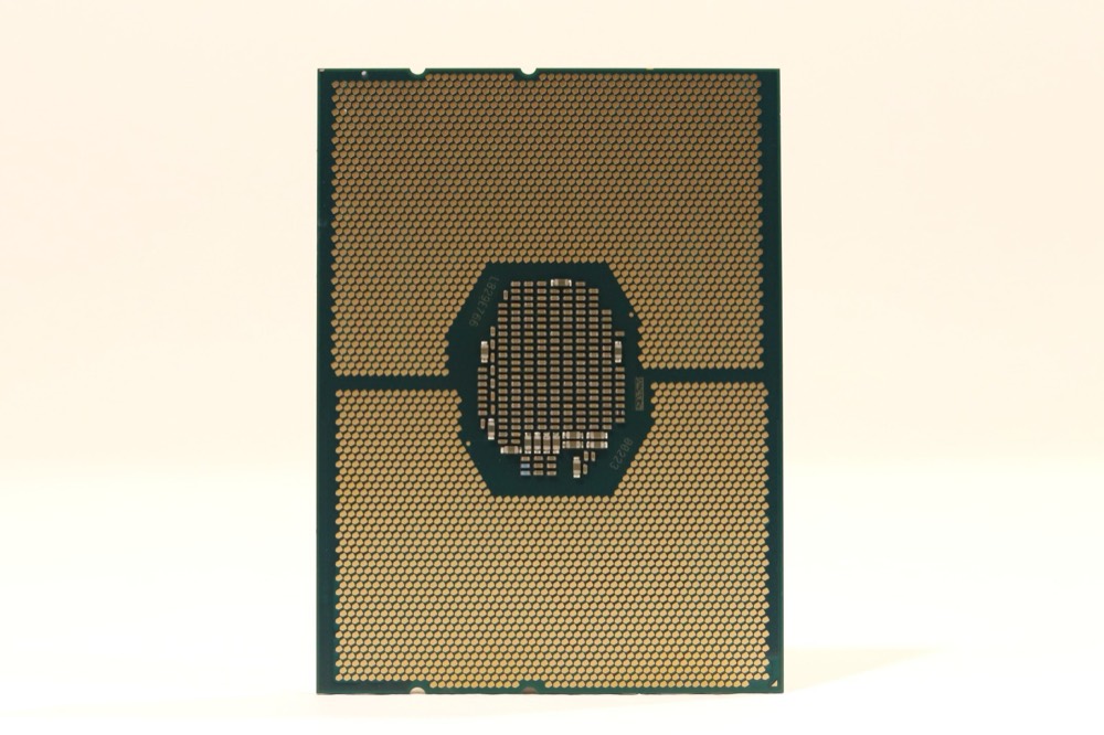 Процессор Intel Xeon Platinum 8164 2.0GHz 26-Core 35.75MB LGA 3647 CPU P/N: SR3BB Tested — фото 2
