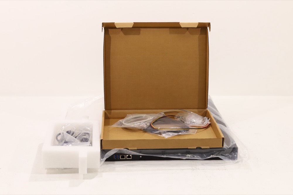 Процессор Lanner 1U Intel Xeon 8351N 64GB RAM 512GB SSD Appliance P/N: NCA-5530A-GP1-US — фото 2