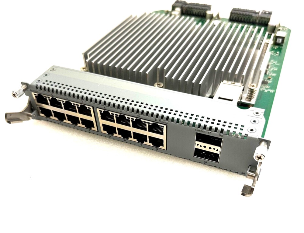 Трансивер 8418XTQ EC8404006-E6 Avaya 16-Port 10GBASE-T & 2-Port 40GBASE-QSFP+for VSP 8400 — фото 1