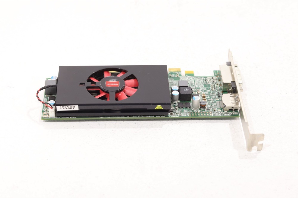 Графический ускоритель Dell AMD Radeon HD 8570 1GB DDR3 PCIe Graphics Card Dell P/N: 08HW0R Tested — фото 3