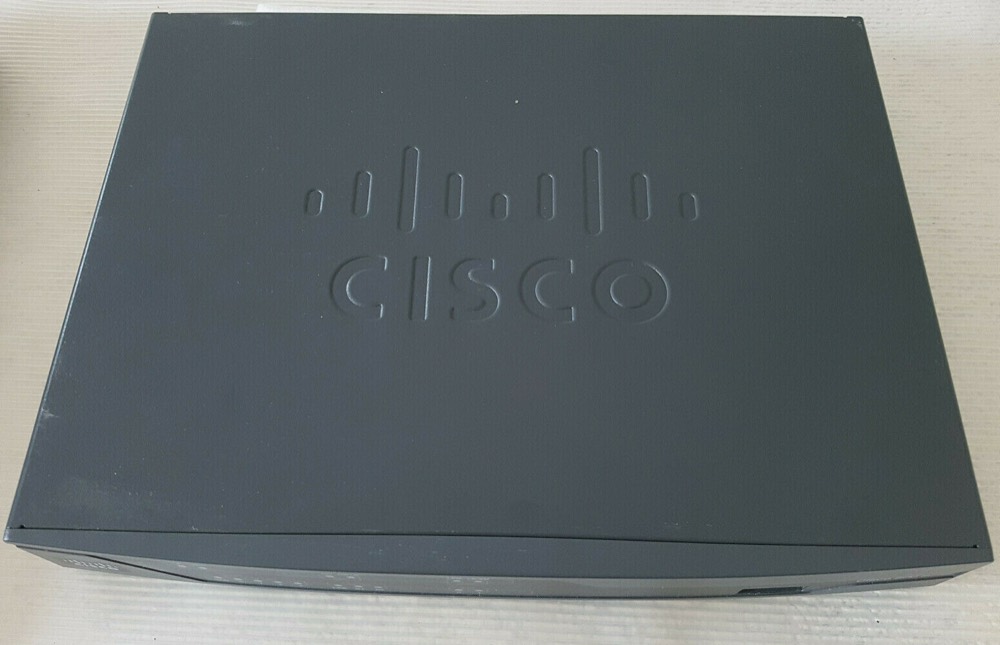 Маршрутизатор CISCO 888-SEC-K9 — фото 1