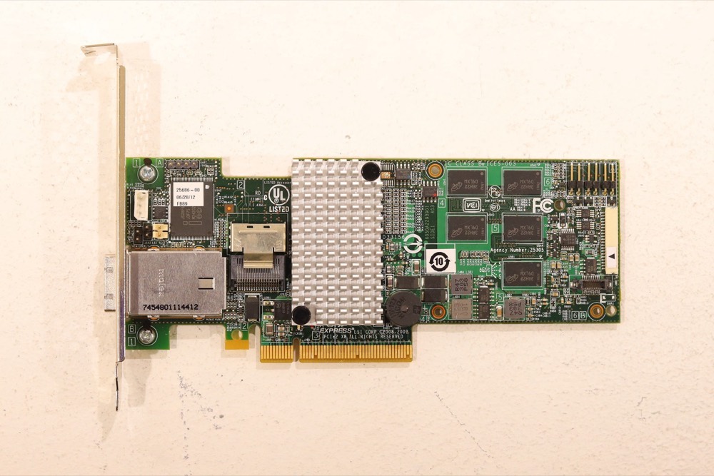 Плата LSI MegaRAID 9280-4i4e 8-Port PCIe x8 SAS H/Profile RAID Card P/N: L3-25305-04B — фото 3