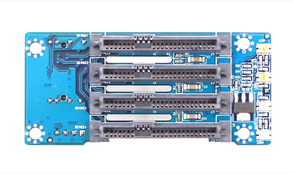 Бэкплейн Echo Streams 94V0-FR4 Server Backplane Board P/N: BPA3C04CBC Tested Working — фото 3
