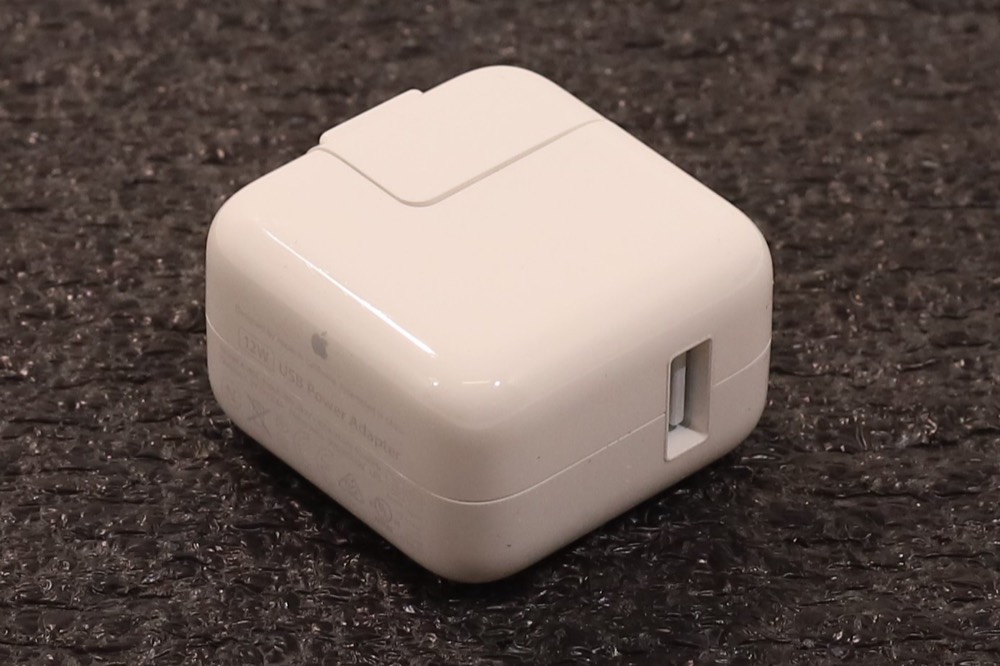 Адаптер Apple A140 12W USB Power Adapter For iPhone, iPad and iPod Tested Working — фото 1