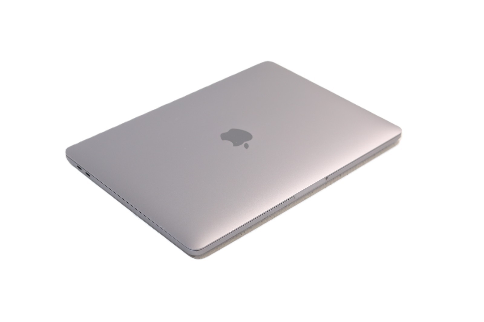 SSD-накопитель Apple MacBook Pro A2289 13" i5-8257U 1.40Ghz 8GB RAM 256GB Solid State Drive — фото 1
