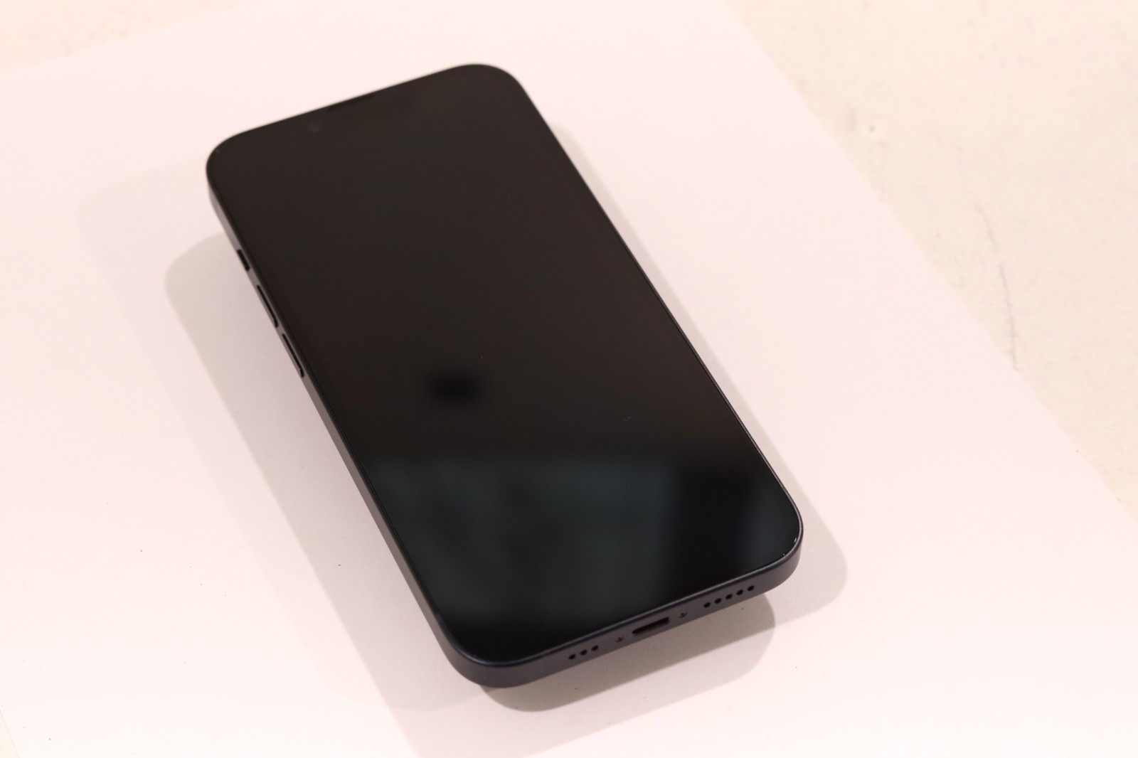 Компонент Apple iPhone 14 A2649 128GB 95% Midnight Black Factory Unlocked P/N: MPUA3LL/A — фото 1