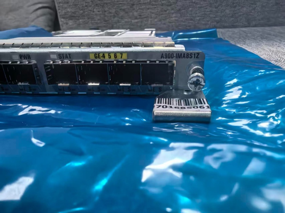 Маршрутизатор Cisco A900-IMA8Z — фото 3
