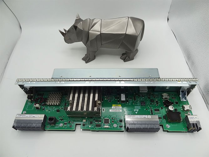 Модуль коммутации A99-SFC3= ASR 9900 Series Switch Fabric Card 3 НОВЫЙ — фото 1