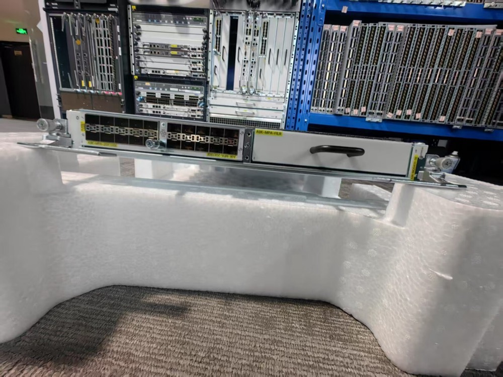 Маршрутизатор Cisco A9K-MOD400-SE — фото 2