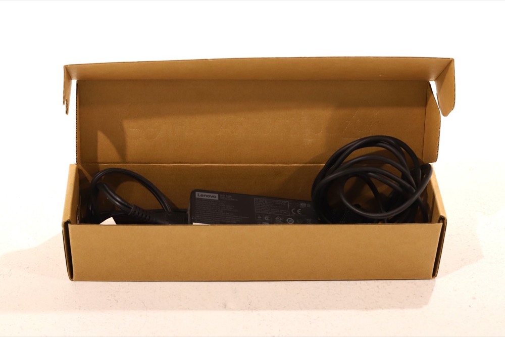 Адаптер Lenovo ADLX45YDCD2D 45W USB-C Laptop Power Adapter W/Power Cord FRU P/N: 02DL119 — фото 1