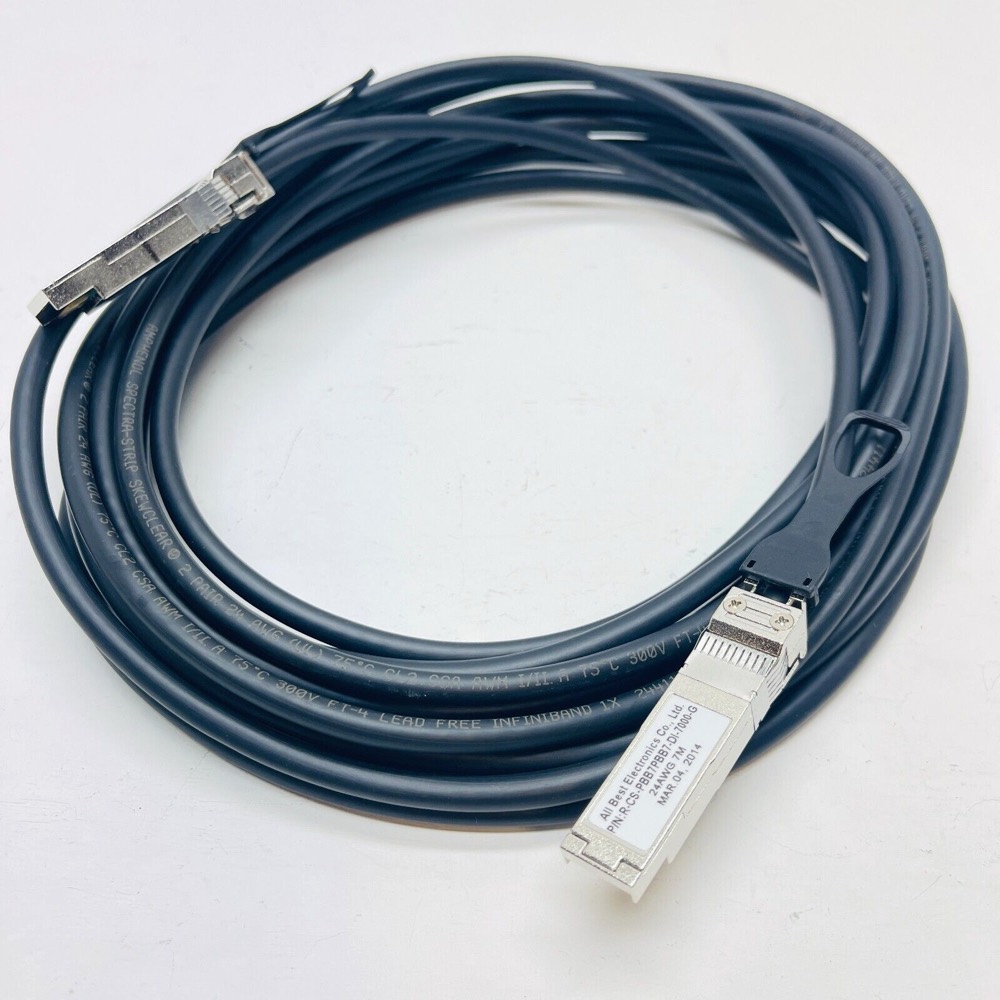 Трансивер New Extreme Networks AH-ACC-SFP-10G-DA7M Transceiver SFP+ Direct Attach Cable — фото 1