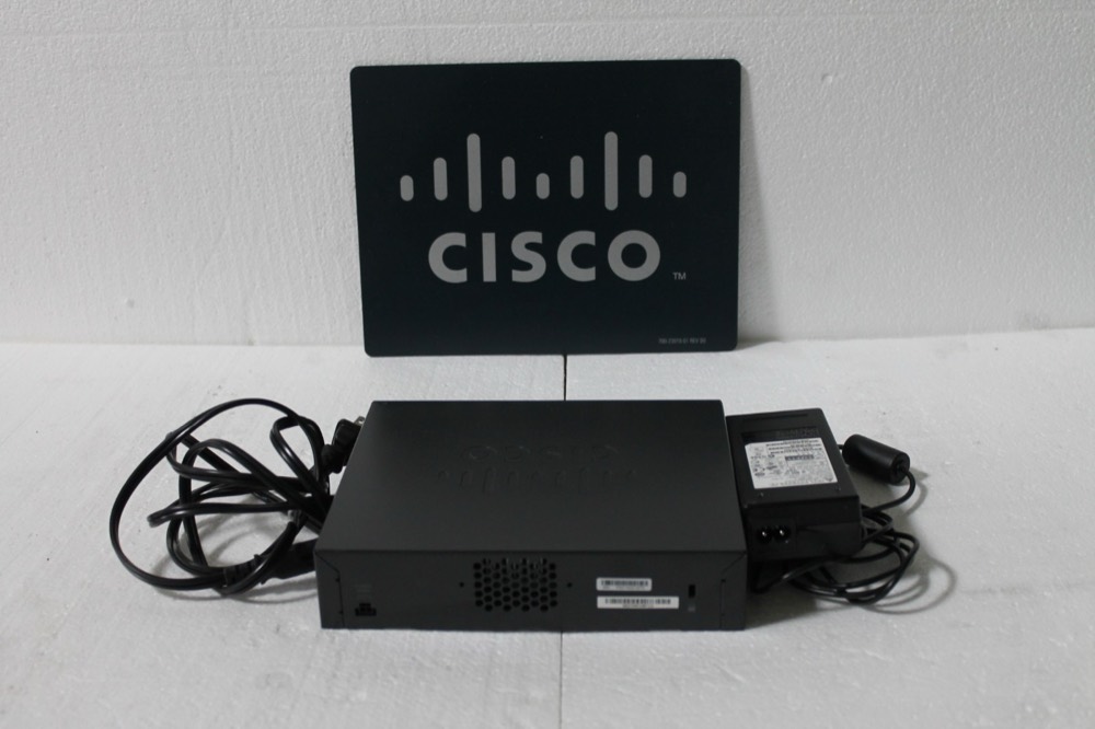 Контроллер Wi-Fi Cisco AIR-CT2504-15-K9 — фото 3