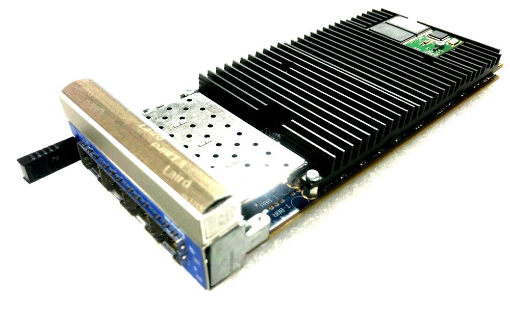 Интеллектуальный модуль ввода-вывода Kontron AM4204, 4×1GbE, PCIe или XAUI — фото 1