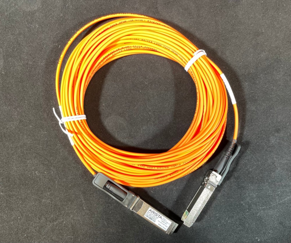Кабель Cisco AOC-S-S-10G-15M — фото 1